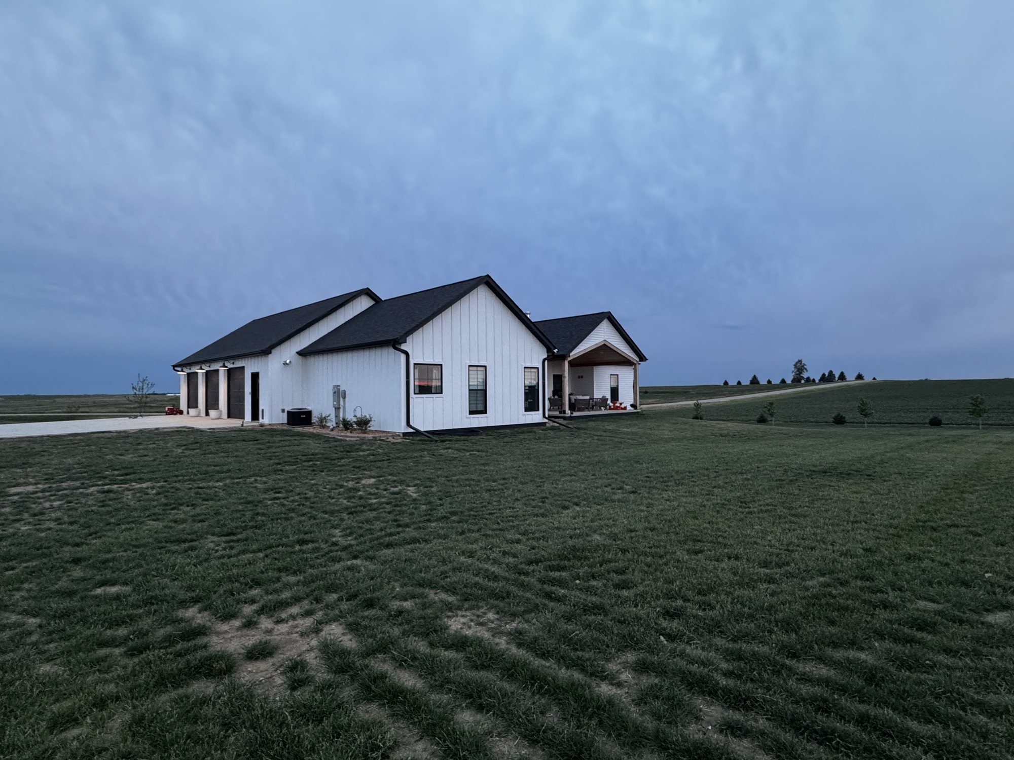 Justin and Megan’s finished custom home near Remsen, Iowa